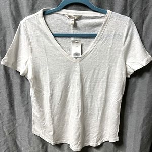 White a neck banana republic Tshirt